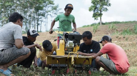 GEOSUMA: Pemetaan Digital Potensi Pertanian dan Usaha Desa Sumanding